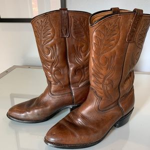 Very Nice Red Wing Pecos